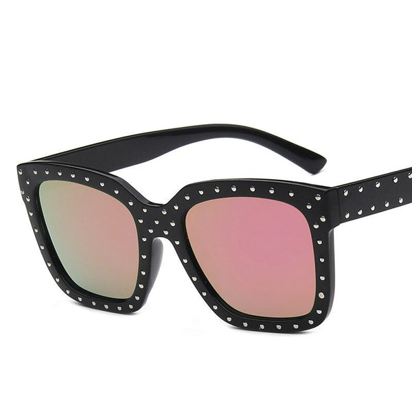 Classic Large Frame Rivet Sunglasses Women Outdoor Shopping Sunglasses UV400 UV400