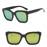 Classic Large Frame Rivet Sunglasses Women Outdoor Shopping Sunglasses UV400 UV400