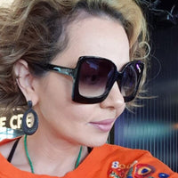 Oversized Sunglasses Women Plastic Female Big Frame Gradient Sun Glasses UV400 Gafas De Sol Mujer