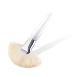 1pcs Fan Makeup Brush Powder High Quality White Black Make up Brushes Face Shaving Brochas De Maquillaje Profesional