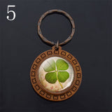 Lucky Four-leaf Clover Keychains Keyrings Clover Photo Glass Cabochon Pendant Keychain Handmade Wooden Keyring Wholesale