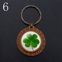 Lucky Four-leaf Clover Keychains Keyrings Clover Photo Glass Cabochon Pendant Keychain Handmade Wooden Keyring Wholesale