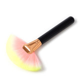 1Pc Fan Makeup Brush Face Concealer Powder Brush Shaving Make up Brush Cosmetic Tools Kit