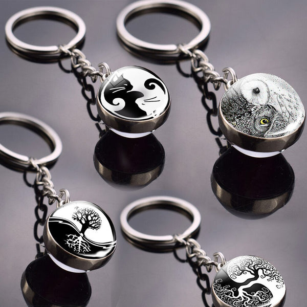 Double Side Glass Keyring Christmas Gifts Black and White Cats Keychain Yin Yang Cats Picture Glass Ball Key Chain