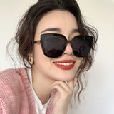 Cateye Designer Sunglasses Women 2021 Retro Sunglasses Women Square Glasses Women/Men Luxury Oculos De Sol