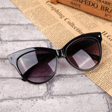 Luxury Sunglasses Oversized Branded Retro Cat Sunglasses Eyewear Women Triangular Small Cateye Sun Glasses Oculos De Sol UV400