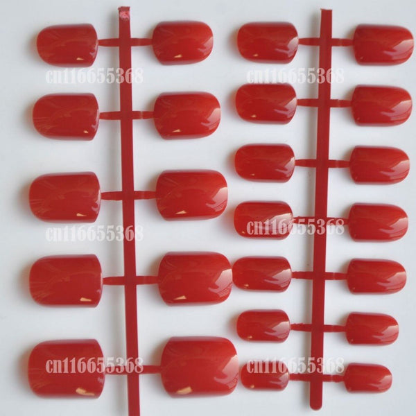 24pcs Shiny Deep Red Fashion Candy Women False Nails Sparkly Nail Art Full Wrap Tips Hand Nails Salon Product Wholesale No.156