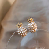 New Arrival Geometric Pearl Women Classic Stud Earrings Pineapple Pearl Earrings Female Fashion Earrings Female Jewelry