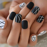 Short False Press On Nails Full Cover Artificial Acrylic Black Matte Faux Nails Tips Salon Quality Fake Gel Nails 24pcs