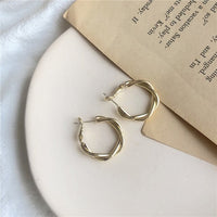 2021 New Classic Copper Alloy Smooth Metal Hoop Earrings For Woman Fashion Korean Jewelry Temperament Girl&#39;s Daily Wear earrings