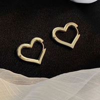 Exquisite Piercing Heart Stud Earrings for Women Femme Wedding Party Femme pendientes Earings Fashion Jewelry Gift