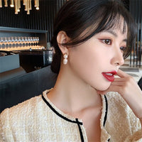 Elegant Celebrity Metal Korean Pearl Earrings For Woman Fashion Jewelry New Luxury Wedding Party Girl&#39;s Unusual Earrings