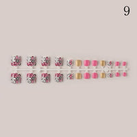 Full Cover Fake Toenails Short Square Wearable Toe Nails with Glitter Strip Design Foot Art False Nails Tips Toes Toe Nail Decor