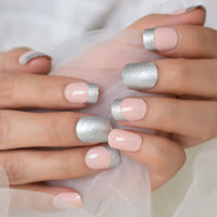 Short Glitter Press On Nails Silver Pink Squoval Lady Faux Ongles Glossy Base Glitter TIPS French Style Tips with Glue Stickers