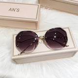New Women Sunglasses Rimless UV400 Brand Designer High Quality Gradient Sun Glasses Female oculos
