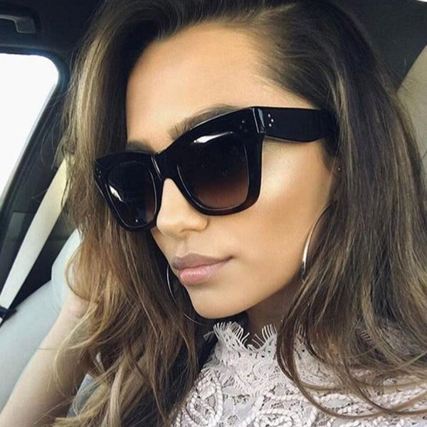 Luxury Rectangle Sunglasses Women Brand Designer PC Frame Gradient Lens Classic Rivet Shades Female Male Fashion Eyewear UV400