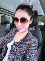 Lady Oversize Rimless Square Bee Sunglasses Women Men Small Bee Glasses Gradient Sun Glasses Female UV400