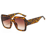 Fashion Square Carved Leg Sunglasses for Women Retro Pattern Gradient Shades UV400 Men Leopard Champagne Eye Glasses 2021