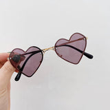 MUYE Vintage children&#39;s heart-shaped Sunglasses Boys girls Luxury Design Fashion Sunglasses Kids Personalized Baby sun glasses