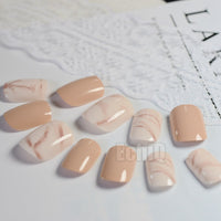 Fashion Nude Fake Nails White Marble Short Press On Nails Shiny Perfect for daily Wear with Glue Sticker